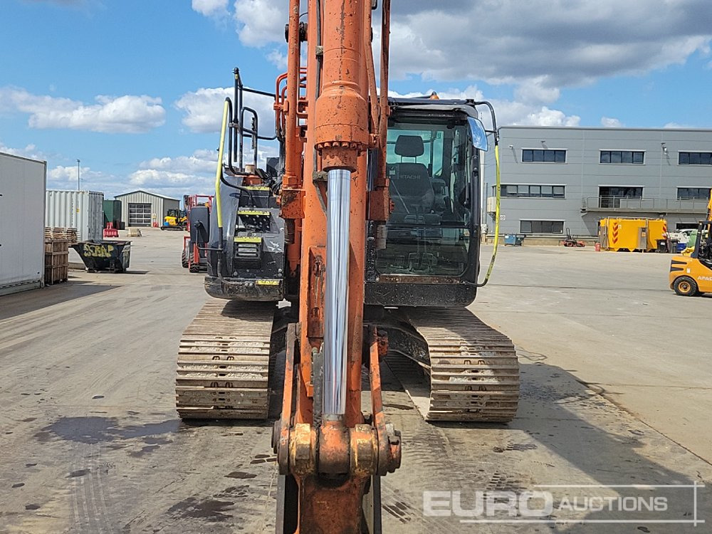 حفار زحاف 2019 Hitachi ZX135US-6: صورة 25