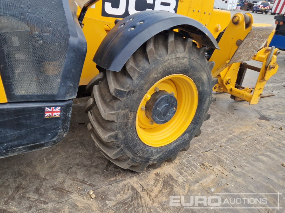 رافعة تلسكوبية 2019 JCB 540-140 Hi Viz: صورة 12