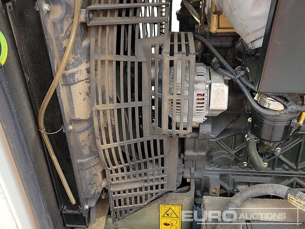 مجموعة المولدات 2019 JCB G41QS: صورة 23