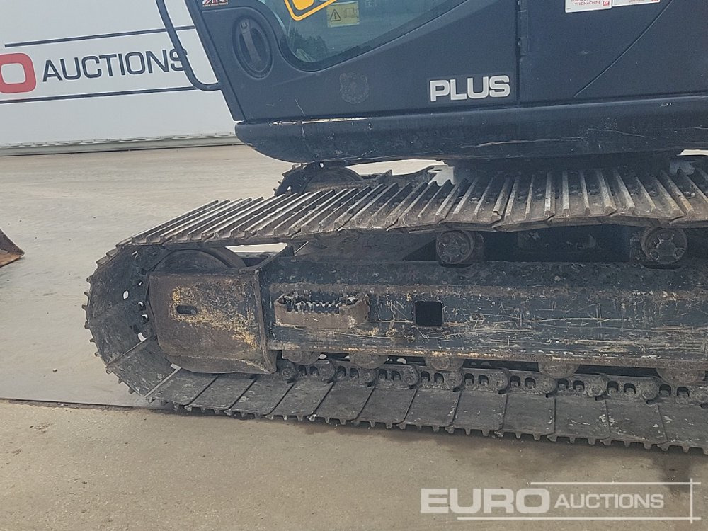 حفار زحاف 2019 JCB JS131LC: صورة 10