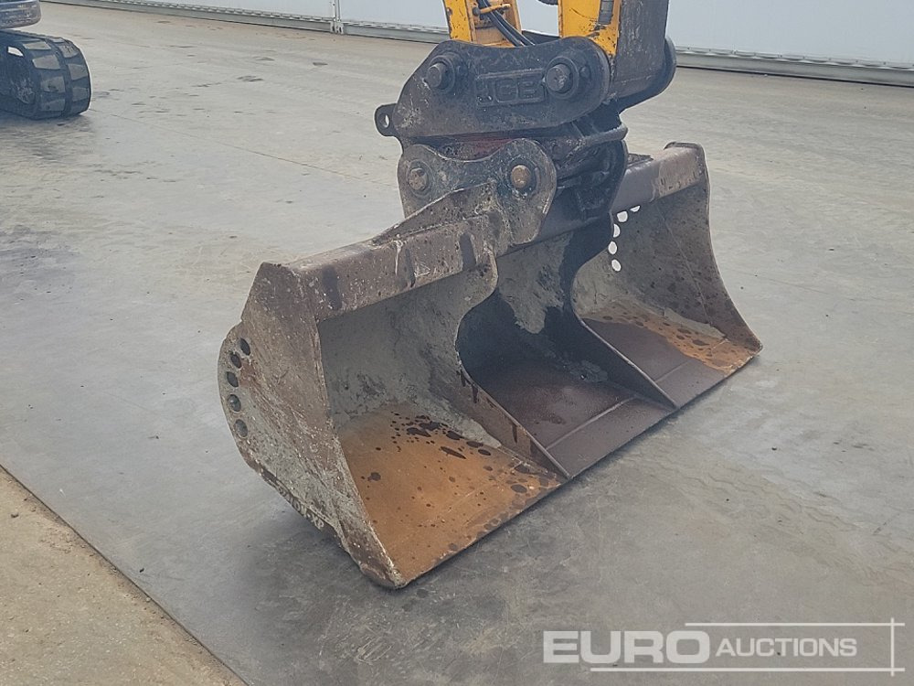 حفار زحاف 2019 JCB JS131LC: صورة 21