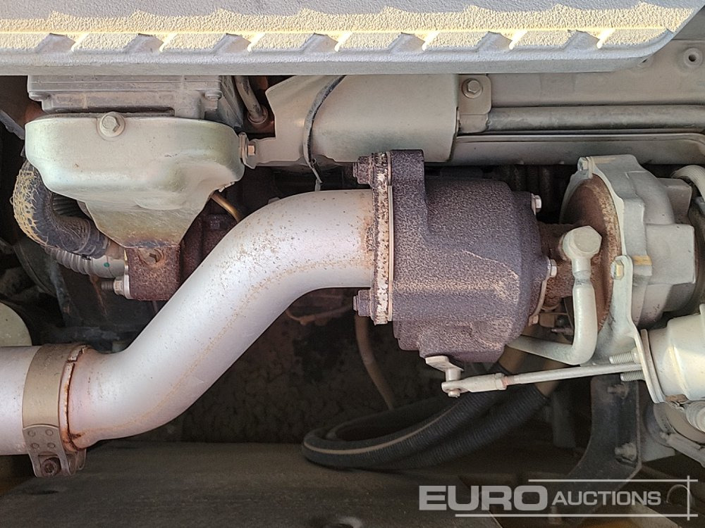 حفار زحاف 2019 JCB JS131LC: صورة 43