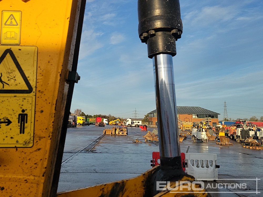 حفار زحاف 2019 JCB JS131LC: صورة 25