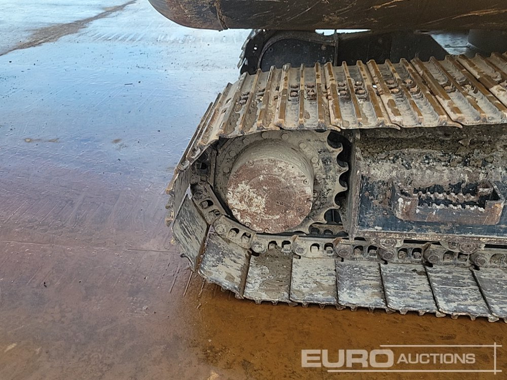 حفار زحاف 2019 JCB JS131LC: صورة 14