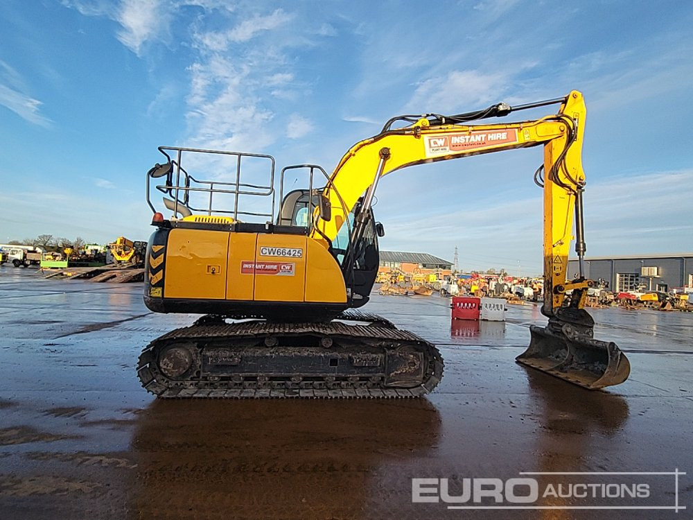 حفار زحاف 2019 JCB JS131LC: صورة 6