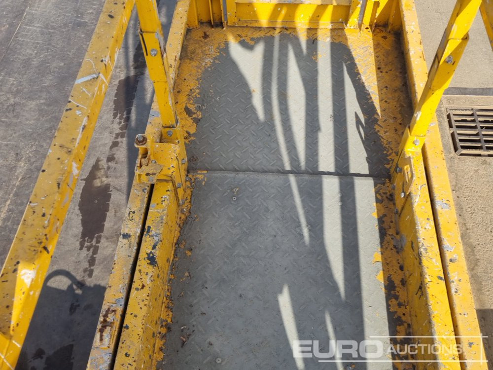 معدات الوصول 2019 JCB S2632E: صورة 23