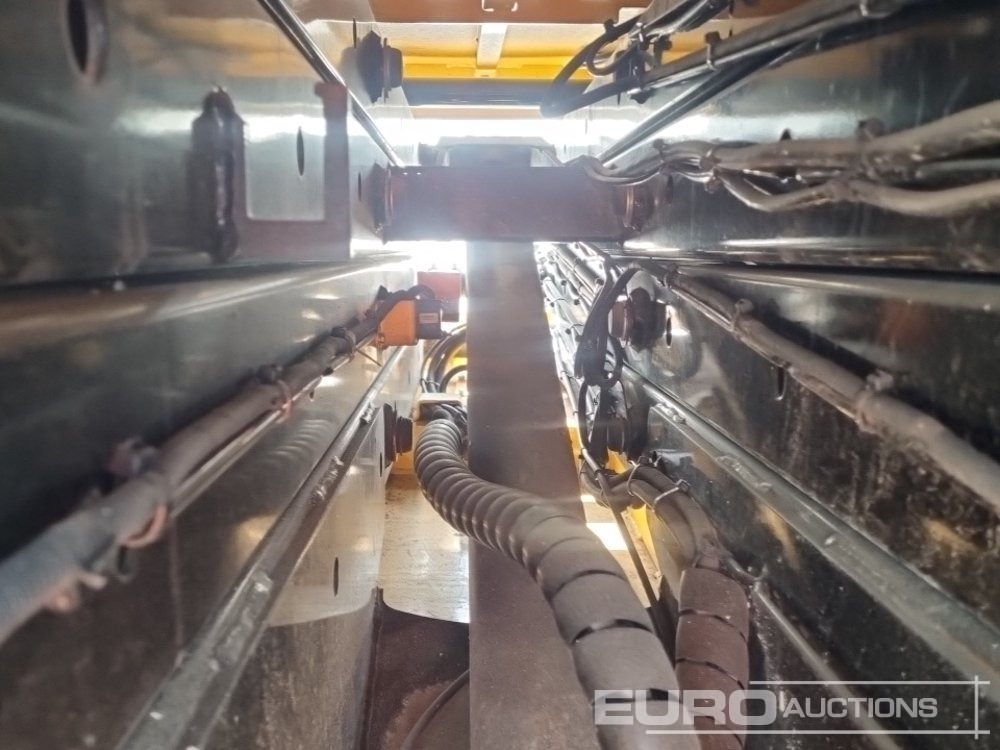 معدات الوصول 2019 JCB S2632E: صورة 19
