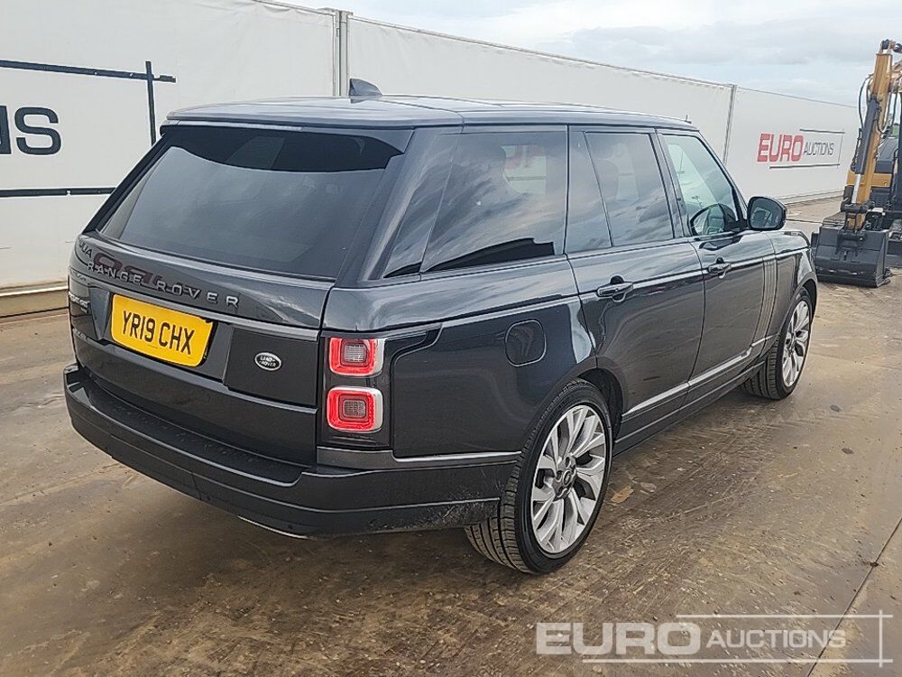 2019 Land Rover Range Rover Vogue - سيارة دفع رباعي: صورة 5 2019 Land Rover Range Rover Vogue - سيارة دفع رباعي: صورة 5