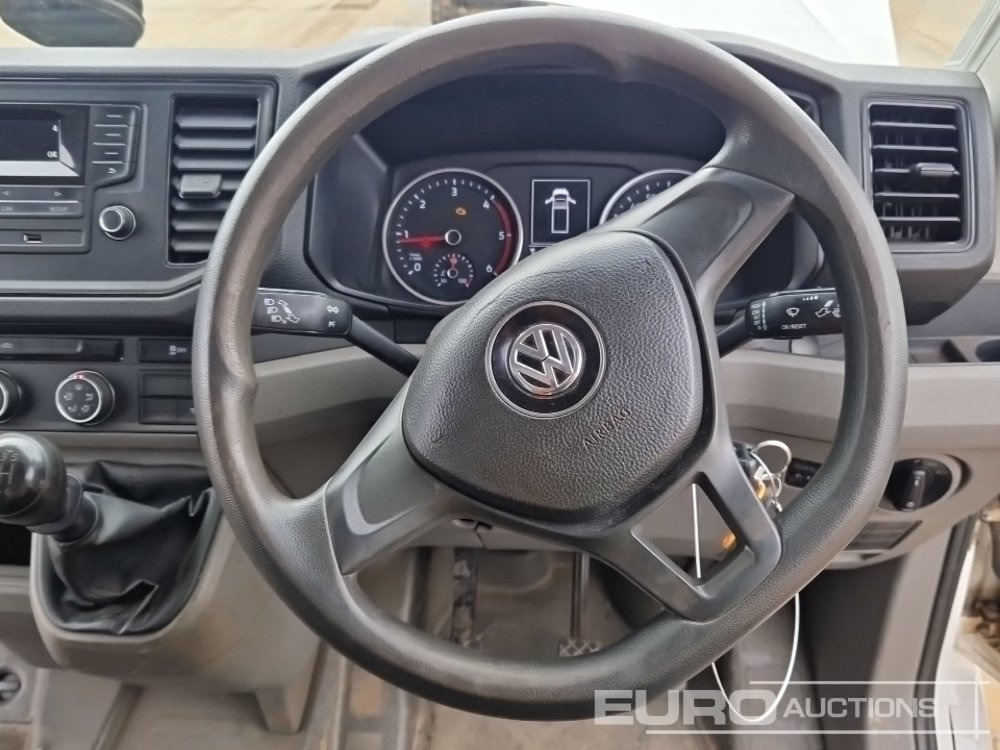 شاحنة مفتوحة 2019 Volkswagen Crafter CR35: صورة 30