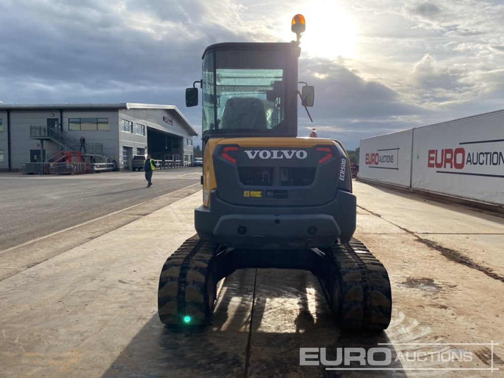 2019 Volvo ECR50D - حفارة مُصَّغرة: صورة 4 2019 Volvo ECR50D - حفارة مُصَّغرة: صورة 4