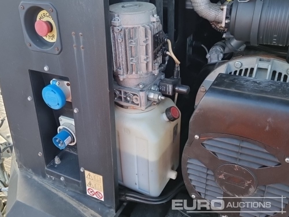 برج الإنارة 2020 Generac V20: صورة 29