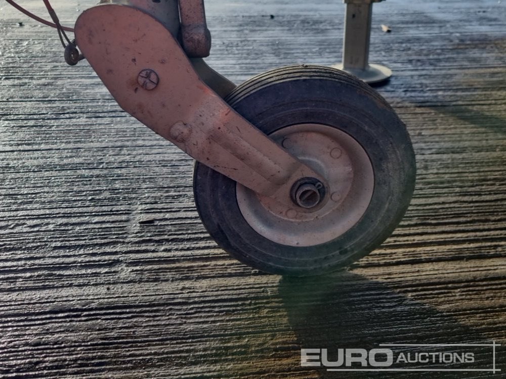 برج الإنارة 2020 Generac V20: صورة 17