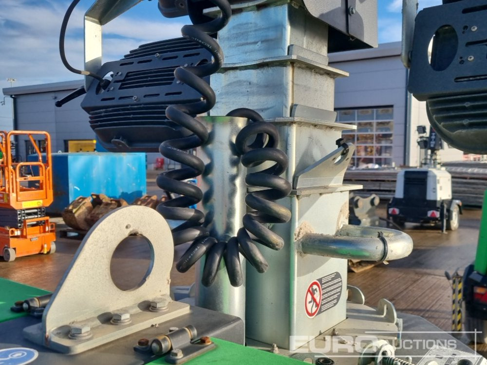 برج الإنارة 2020 Generac V20: صورة 25