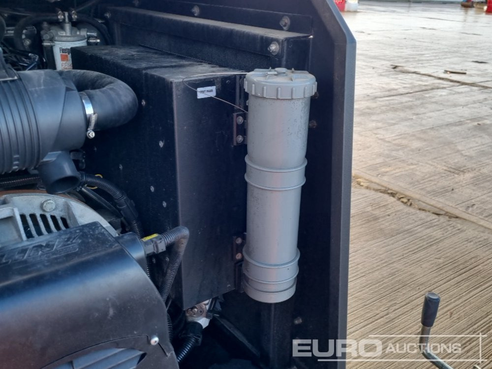 برج الإنارة 2020 Generac V20: صورة 30