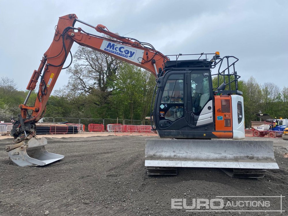 2020 Hitachi ZX135USBL-6 - حفار زحاف: صورة 2 2020 Hitachi ZX135USBL-6 - حفار زحاف: صورة 2