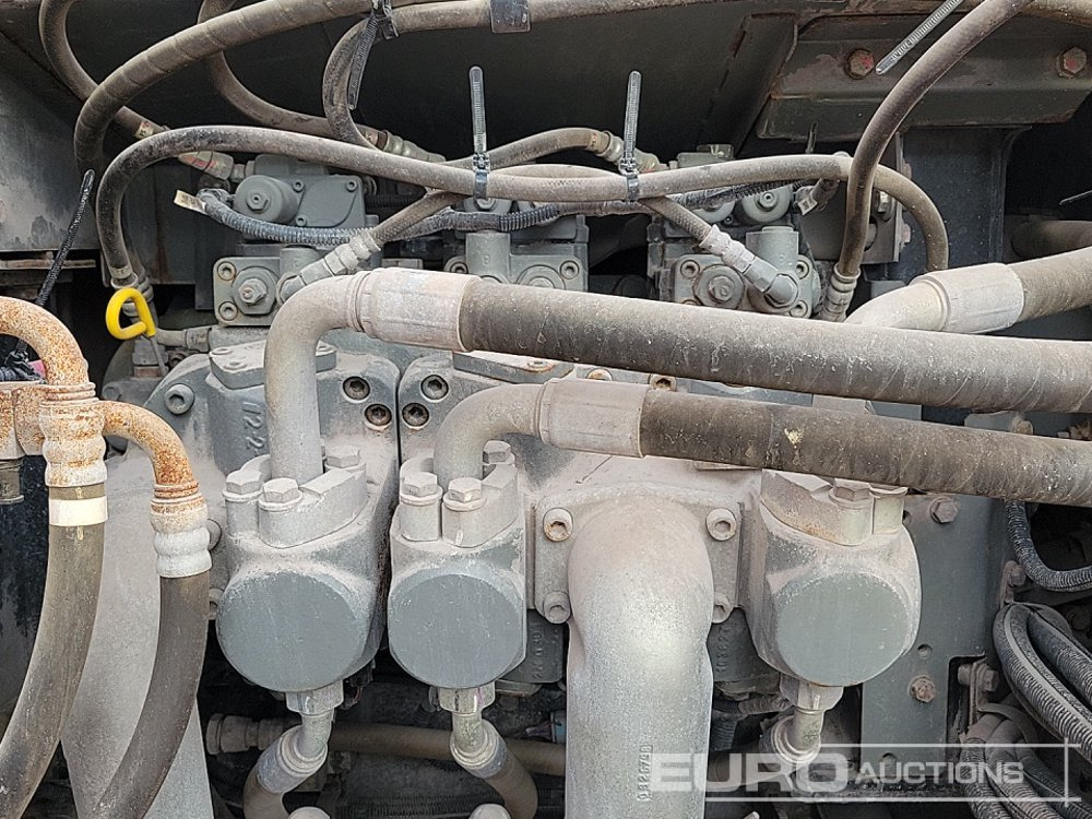 حفار زحاف 2020 Hitachi ZX210LC-6: صورة 44
