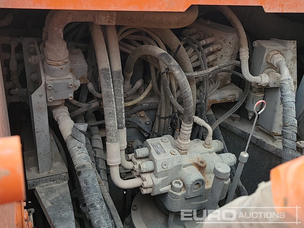 حفار زحاف 2020 Hitachi ZX210LC-6: صورة 28