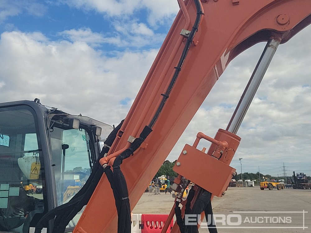 حفارة مُصَّغرة 2020 Hitachi ZX85USB-6: صورة 18