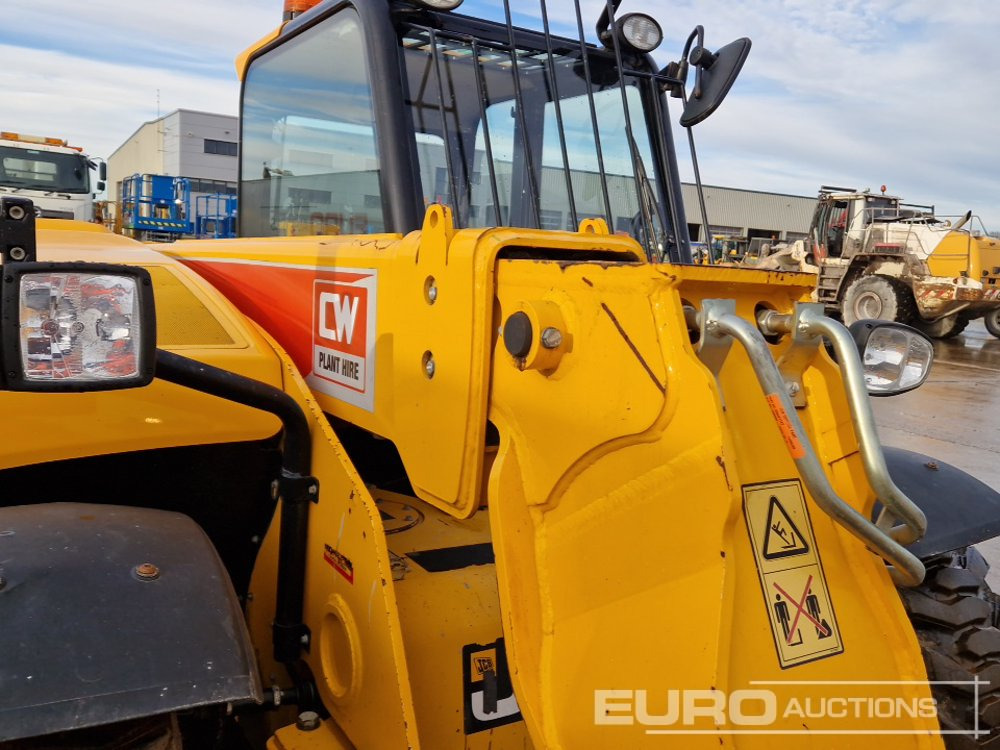 رافعة تلسكوبية 2020 JCB 525-60 Hi Viz: صورة 18
