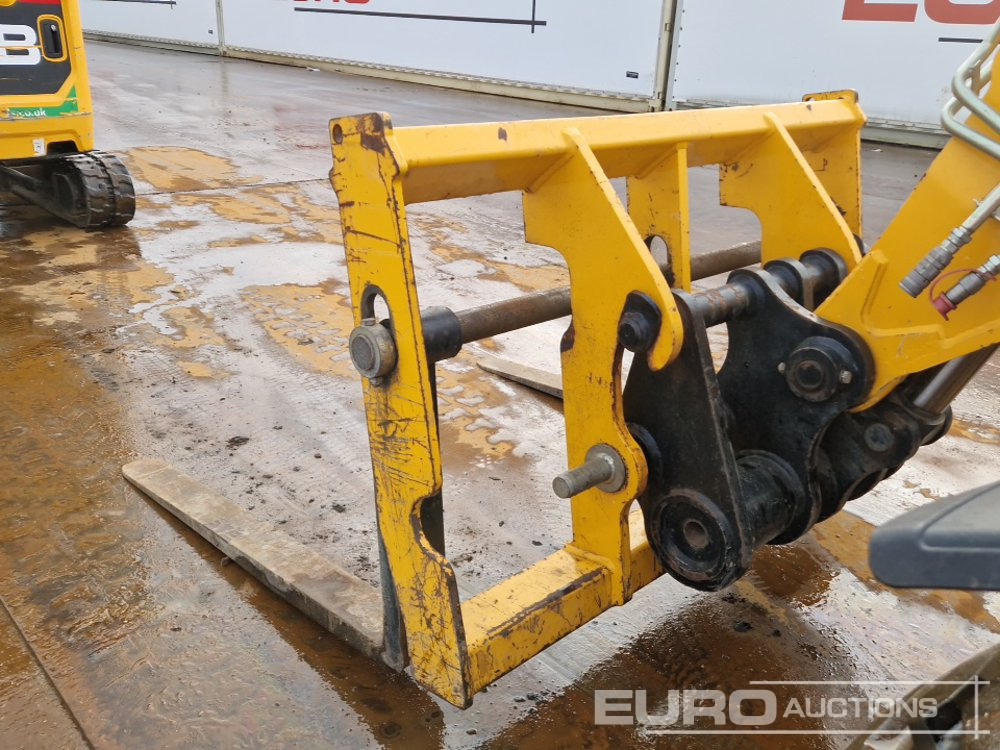 رافعة تلسكوبية 2020 JCB 525-60 Hi Viz: صورة 16