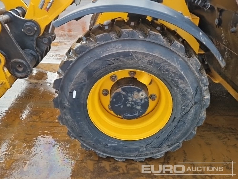 رافعة تلسكوبية 2020 JCB 525-60 Hi Viz: صورة 9