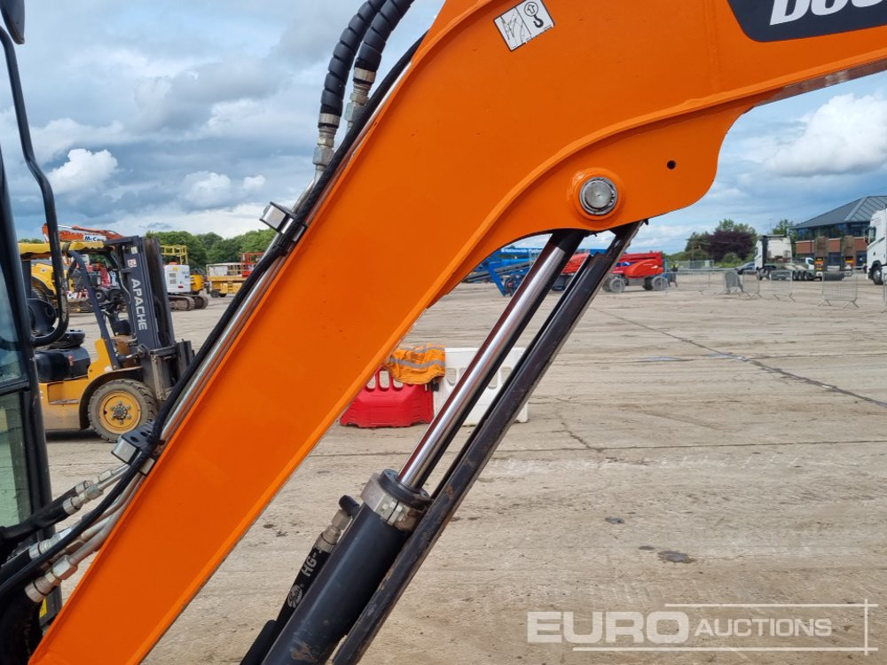حفارة مُصَّغرة 2021 Doosan DX27Z: صورة 30