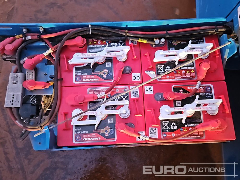 معدات الوصول 2021 Genie GS3246: صورة 20