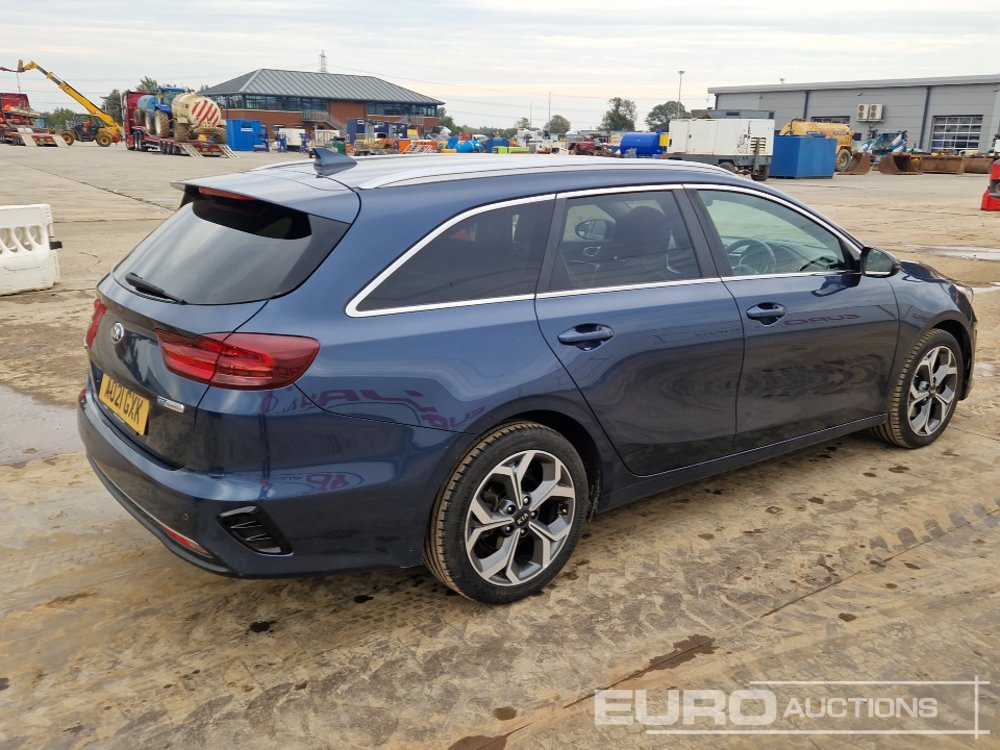 2021 Kia Ceed - سيارة: صورة 5 2021 Kia Ceed - سيارة: صورة 5