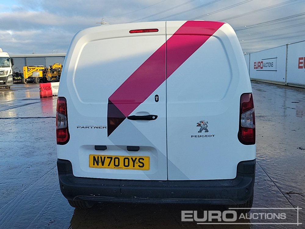 2021 Peugeot Partner - شاحنة التوصيل: صورة 4 2021 Peugeot Partner - شاحنة التوصيل: صورة 4