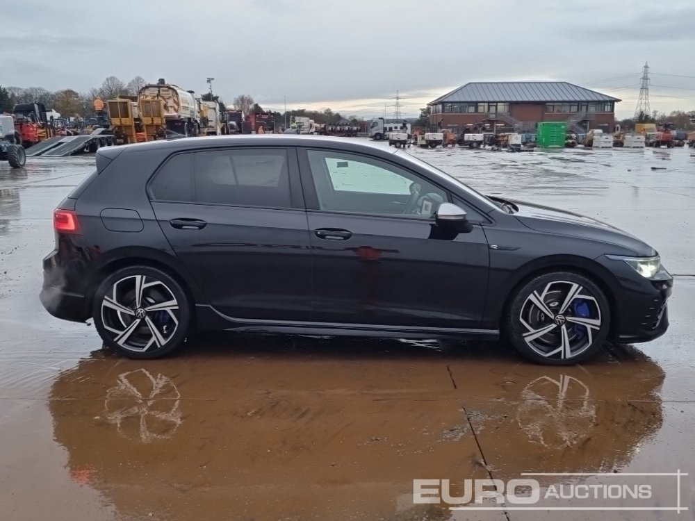 سيارة 2021 Volkswagen Golf R: صورة 6