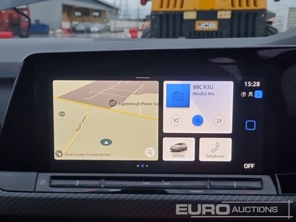 سيارة 2021 Volkswagen Golf R: صورة 33