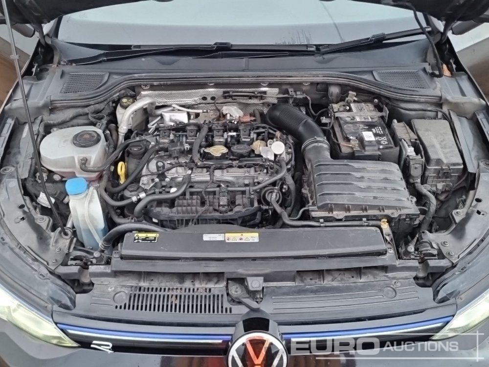 سيارة 2021 Volkswagen Golf R: صورة 13
