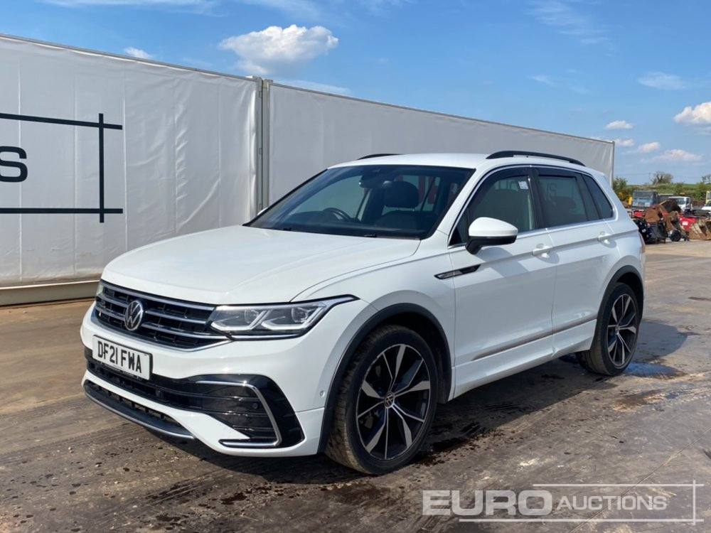 2021 Volkswagen Tiguan - سيارة دفع رباعي: صورة 1 2021 Volkswagen Tiguan - سيارة دفع رباعي: صورة 1