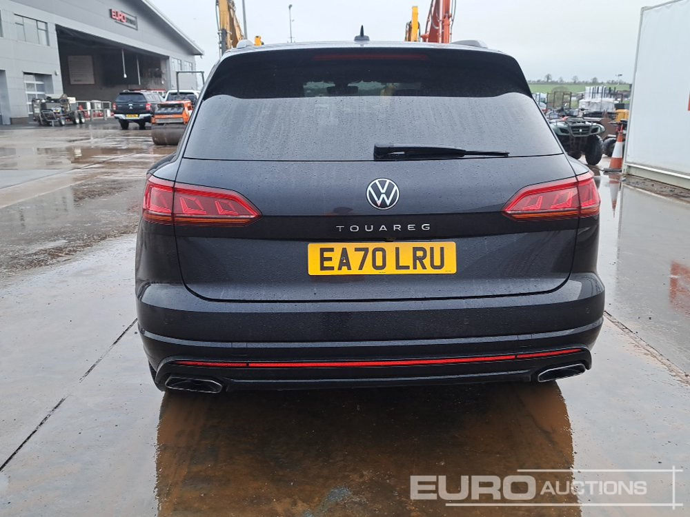 2021 Volkswagen Touareg - سيارة دفع رباعي: صورة 4 2021 Volkswagen Touareg - سيارة دفع رباعي: صورة 4