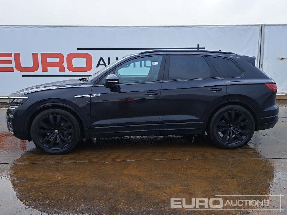2021 Volkswagen Touareg - سيارة دفع رباعي: صورة 2 2021 Volkswagen Touareg - سيارة دفع رباعي: صورة 2
