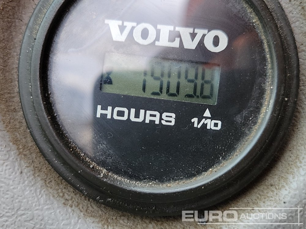 حفارة مُصَّغرة 2021 Volvo ECR88D: صورة 49