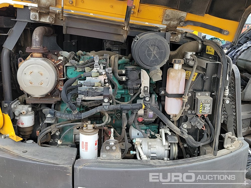 حفارة مُصَّغرة 2021 Volvo ECR88D: صورة 30