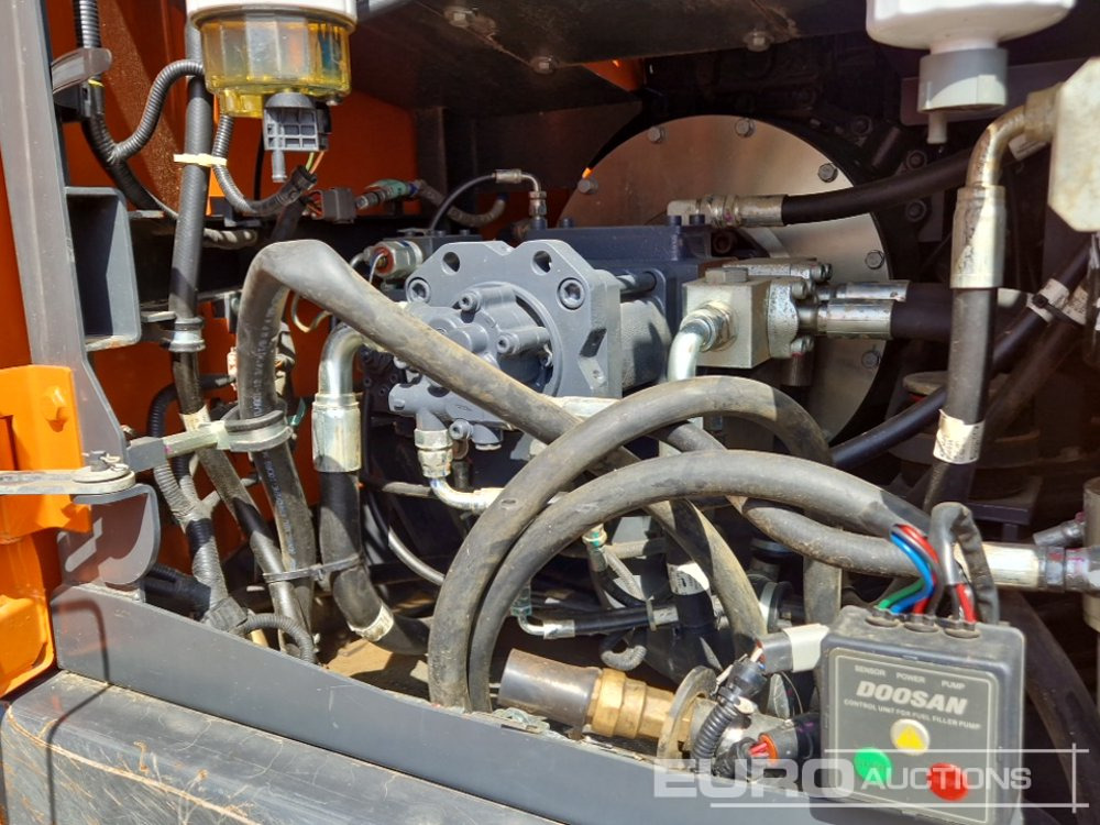 حفار زحاف 2022 Doosan DX140LC-7: صورة 29