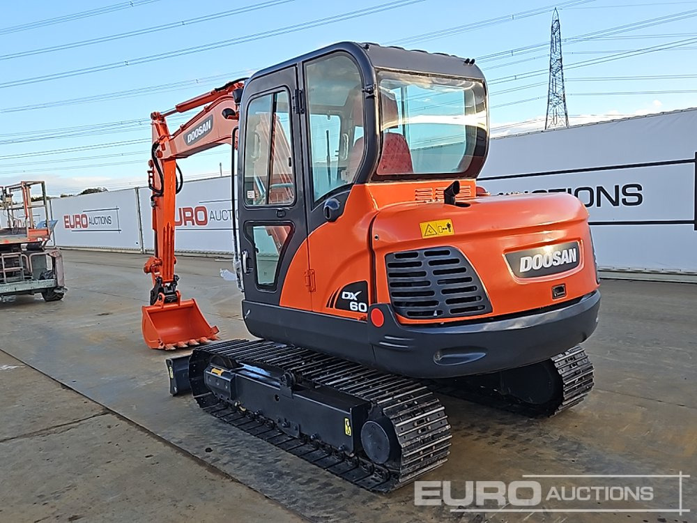 2022 Doosan DX60 - حفارة مُصَّغرة: صورة 3 2022 Doosan DX60 - حفارة مُصَّغرة: صورة 3