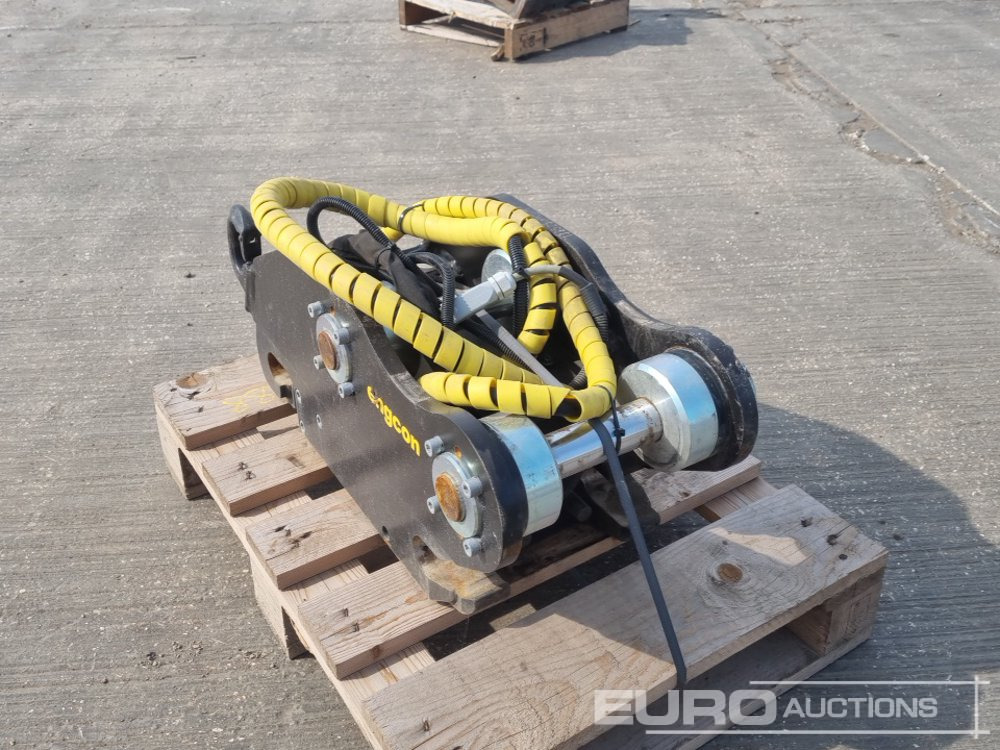 2022 Engcon Hydraulic Double Lock QH 45mm Pin to suit 4-6 Ton Excavator - قارنة توصيل هيدروليكي: صورة 3 2022 Engcon Hydraulic Double Lock QH 45mm Pin to suit 4-6 Ton Excavator - قارنة توصيل هيدروليكي: صورة 3