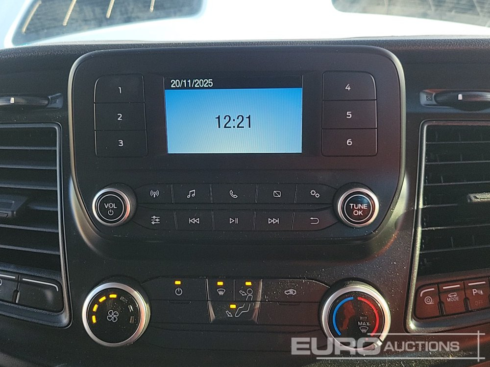 شاحنة التوصيل 2022 Ford Transit 350: صورة 28