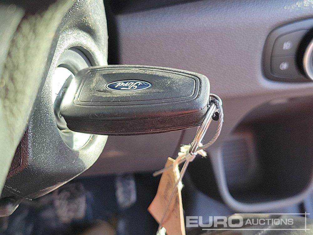 شاحنة التوصيل 2022 Ford Transit 350: صورة 35