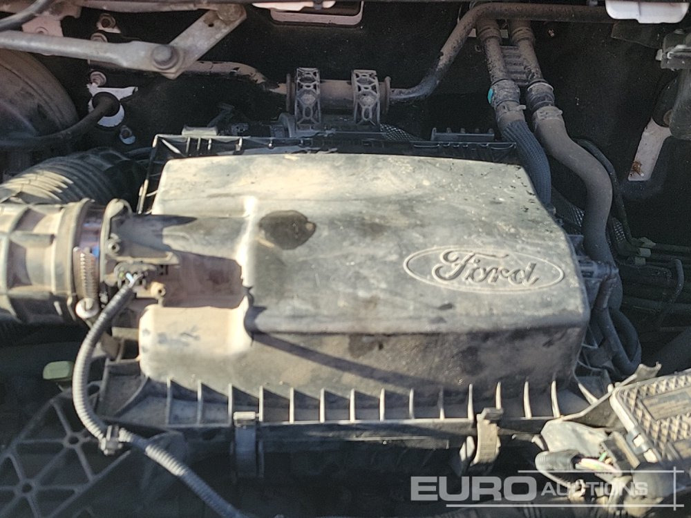 شاحنة التوصيل 2022 Ford Transit 350: صورة 20