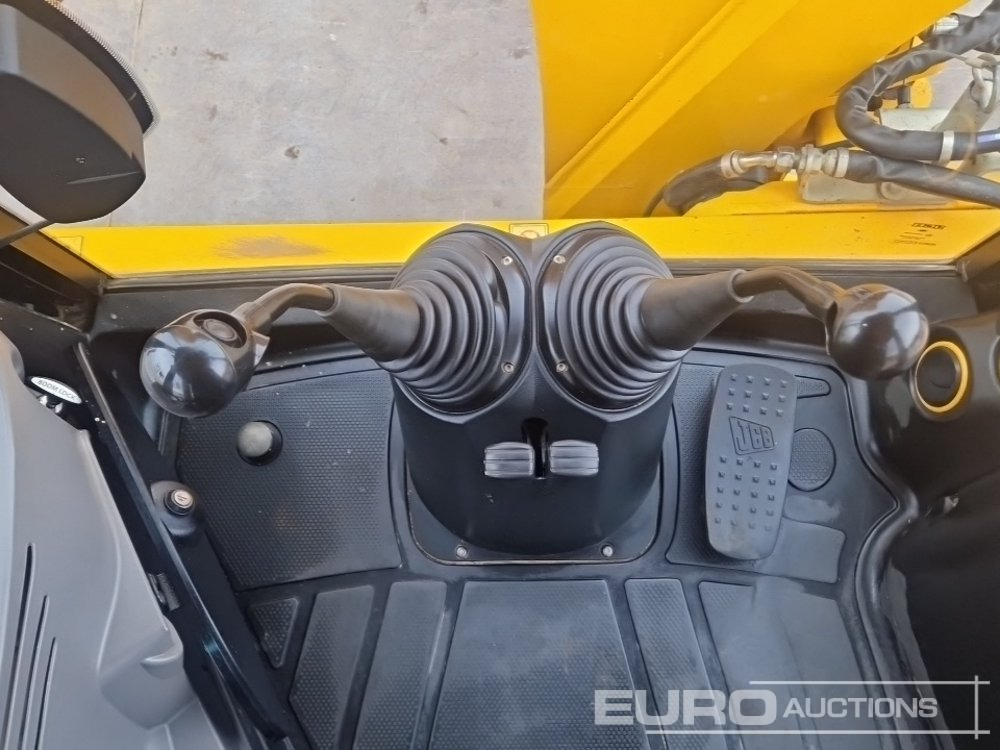 جرافة حفار 2022 JCB 3CX P21: صورة 29