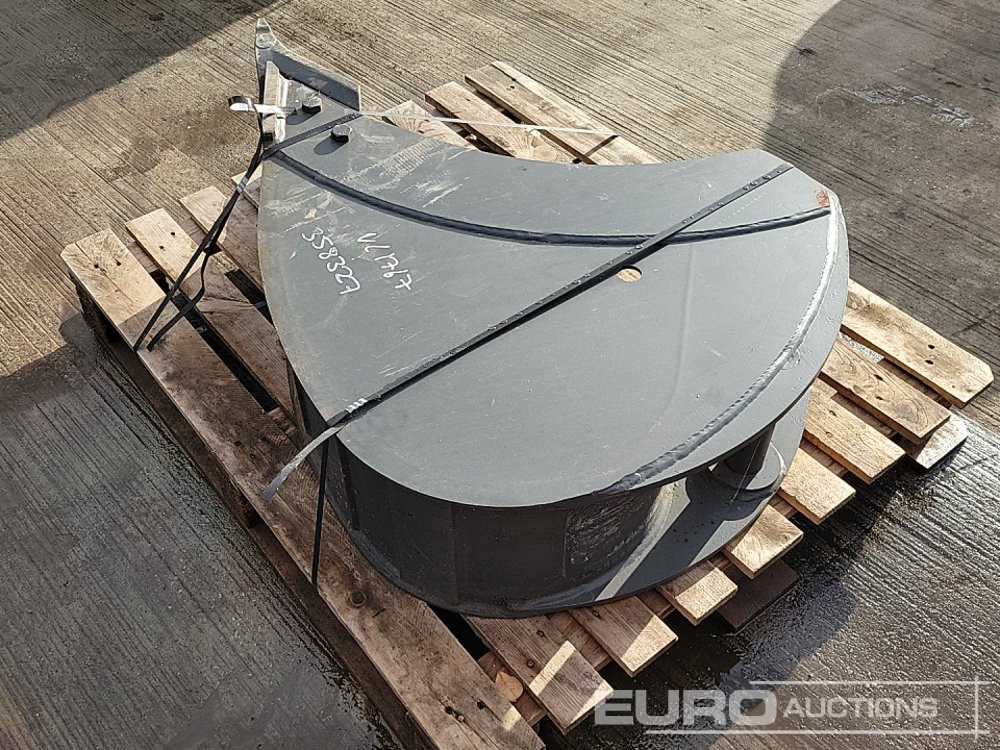 2022 Miller 12" Scoop Bucket 50mm Pin to suit 6-8 Ton Excavator - بكت: صورة 3 2022 Miller 12" Scoop Bucket 50mm Pin to suit 6-8 Ton Excavator - بكت: صورة 3