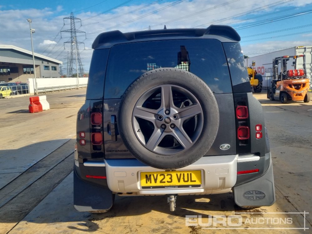 2023 Land Rover Defender - سيارة دفع رباعي: صورة 4 2023 Land Rover Defender - سيارة دفع رباعي: صورة 4