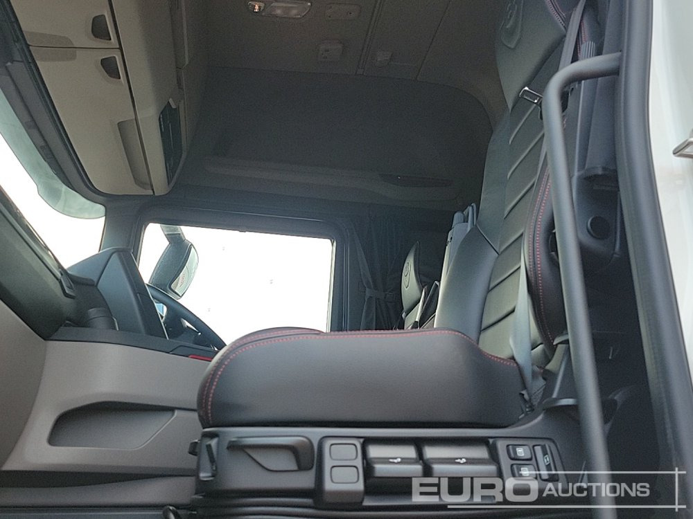 وحدة جر 2023 Scania S770 V8: صورة 26