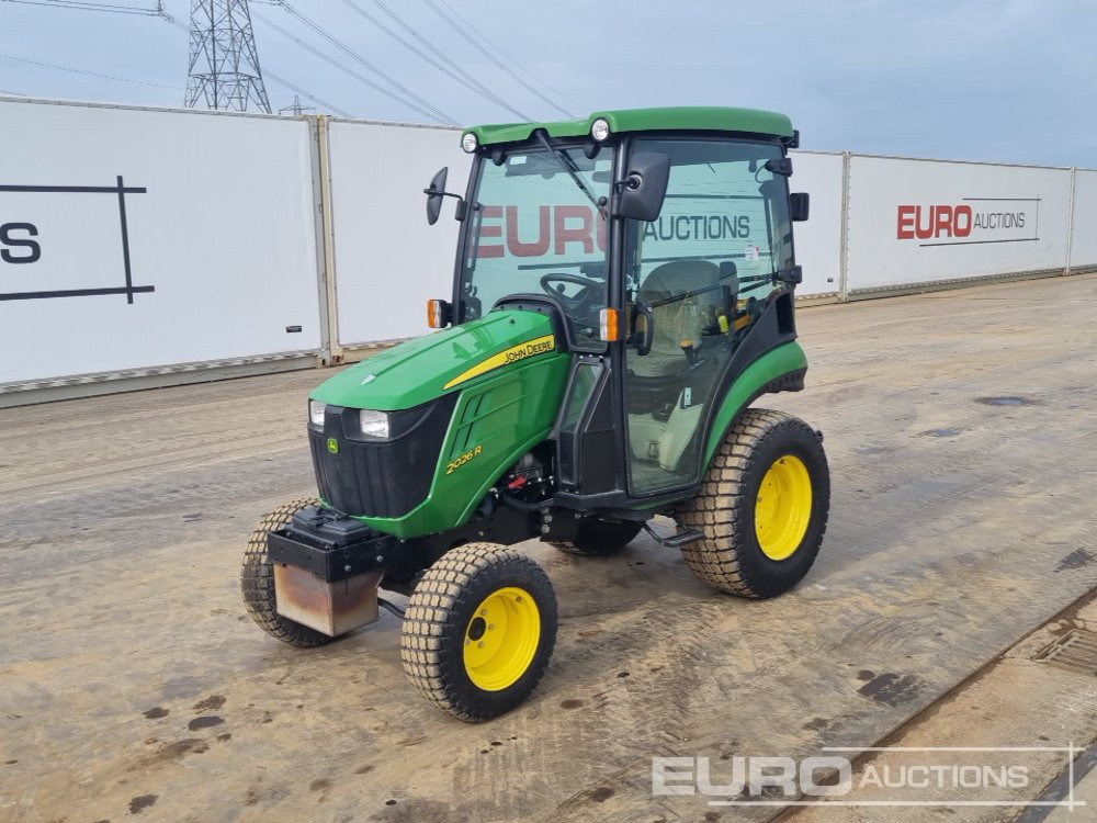 2024 John Deere 2026R - جرار صغير: صورة 1 2024 John Deere 2026R - جرار صغير: صورة 1