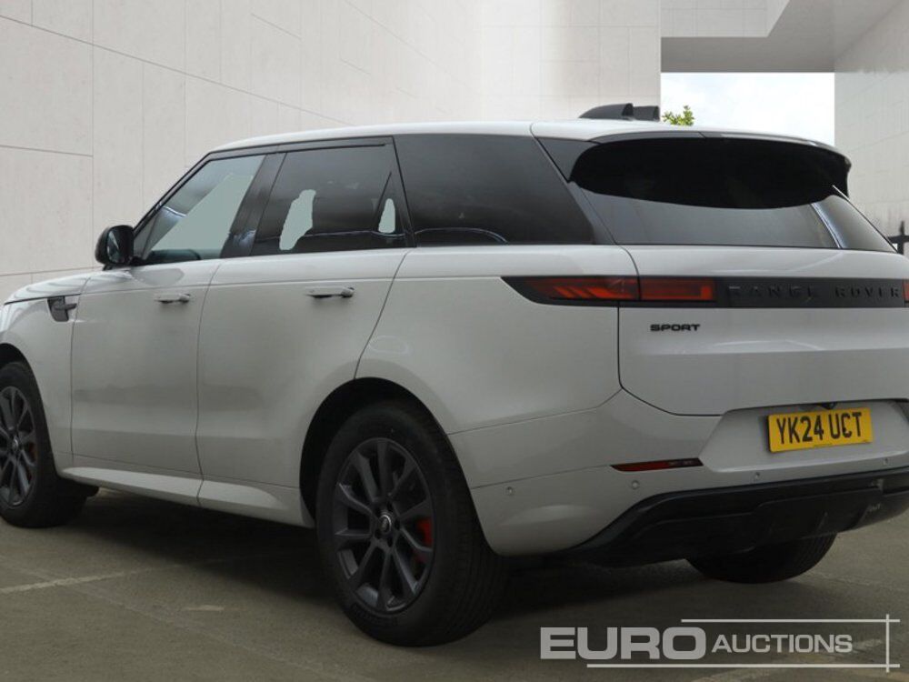 2024 Land Rover Range Rover Sport - سيارة دفع رباعي: صورة 3 2024 Land Rover Range Rover Sport - سيارة دفع رباعي: صورة 3