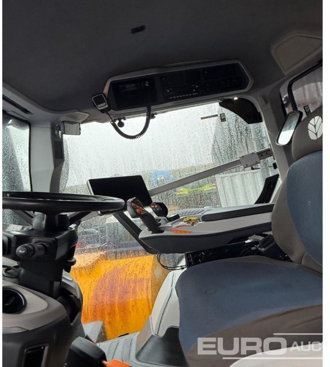 2024 New Holland T7.300 - جرار: صورة 4 2024 New Holland T7.300 - جرار: صورة 4